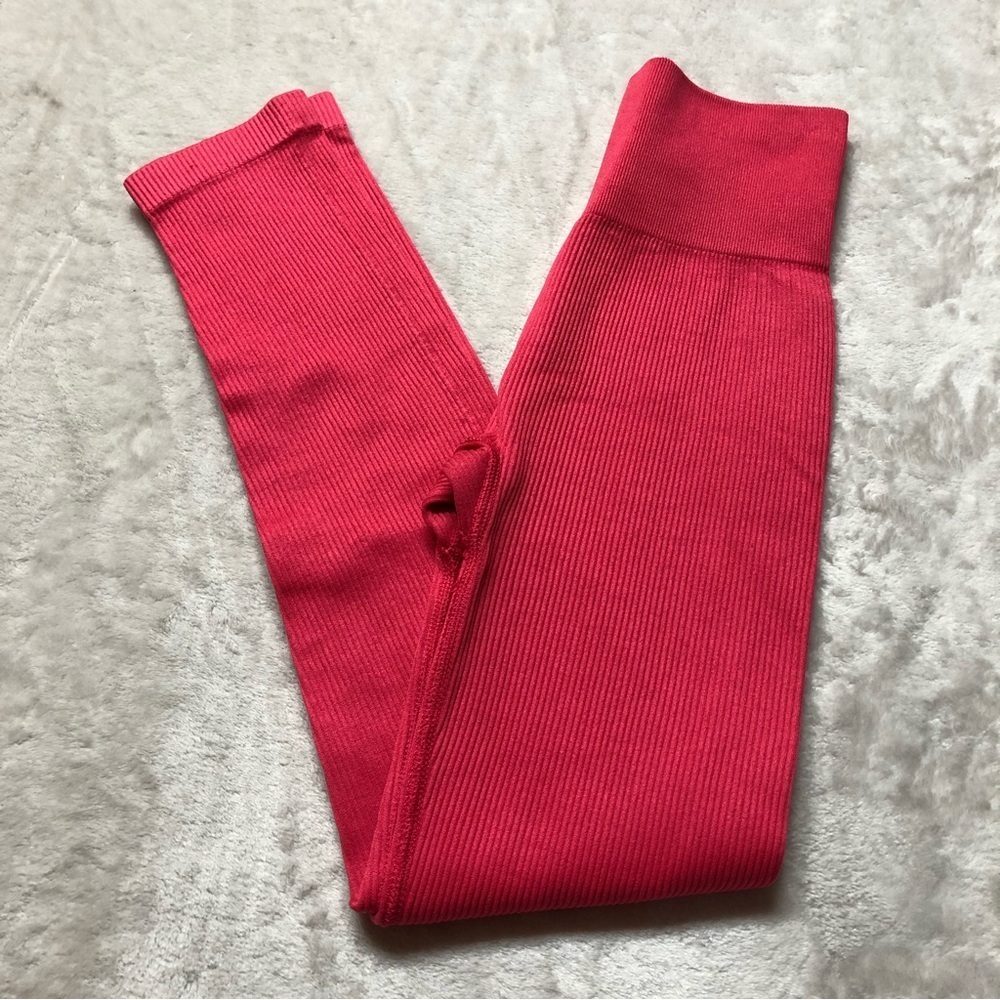 NWOT Aerie Bright Coral Chill Play Move Ribbed Athletic Leggings Size Small